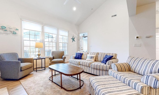Ocean View Apartment | Bear Trap Dunes - 210H October Glory Ave
