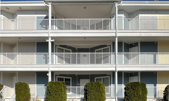 Chincoteague Condo | Beats Campin' - 1st Floor Water Front Condo,No Linens provided , Pool