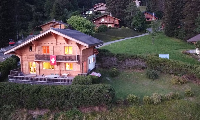 Alpe des Chaux Ski Chalet | Beau Chalet Familiale Avec une vue Imprenable À 500m du Télécabine