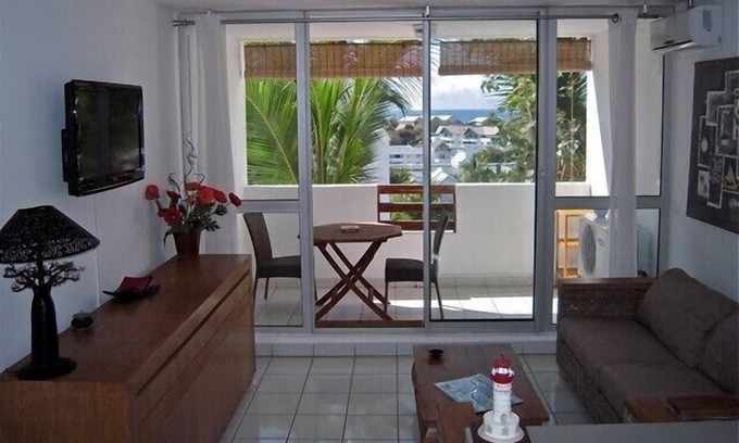 Boucan Canot Apartment | BEAU STUDIO 200 meters from the sea