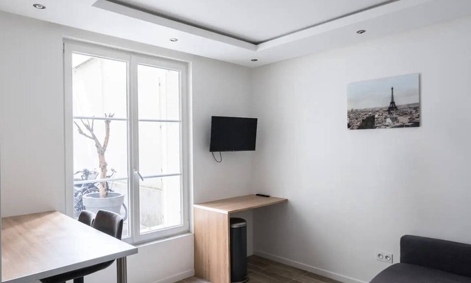 Quartier de Javel Apartment | Beau Studio Bien Situé Dans le 16ème