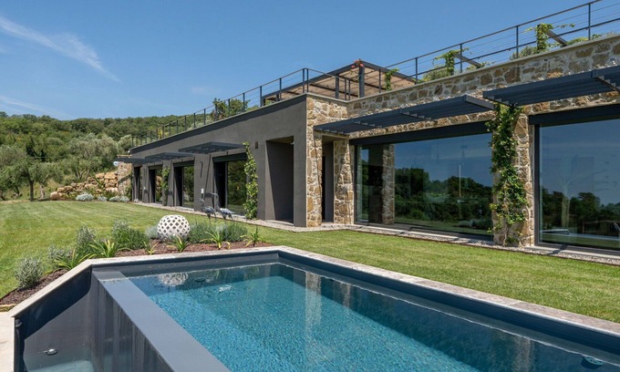 Passignano sul Trasimeno Villa | Beautiful private villa for 6 people with private pool, A/C, WIFI, terrace and panoramic view