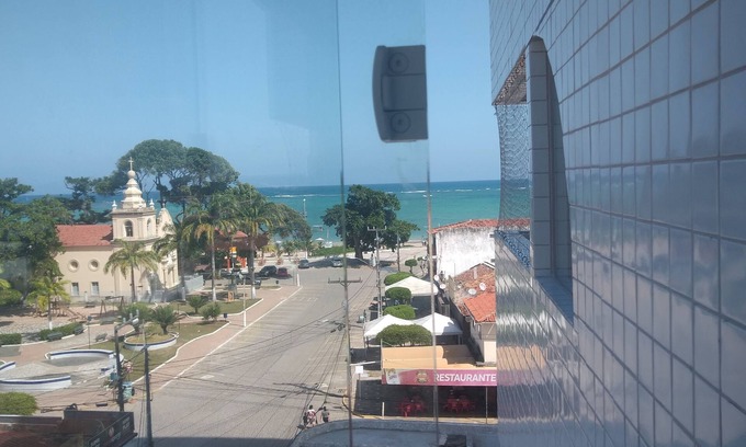 Sao Jose da Coroa Grande Apartment | Beautiful seafront apartment