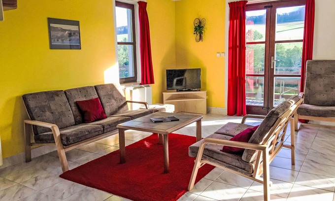 Ceska Metuje House | Beautiful private villa for 8 people with WIFI, pool, TV, patio, pets allowed and panoramic view