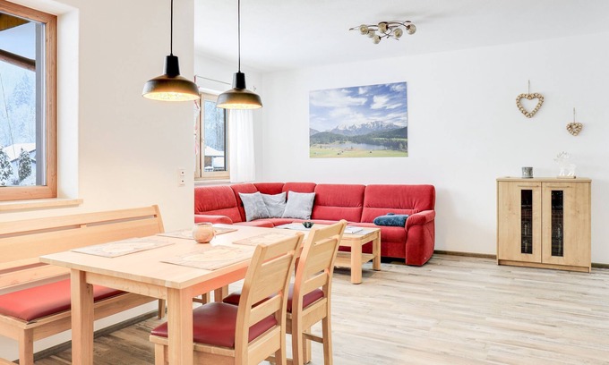 Garmisch-Partenkirchen Apartment | Beautiful Holiday Apartment "Geroldsee" with Mountain View & Balcony
