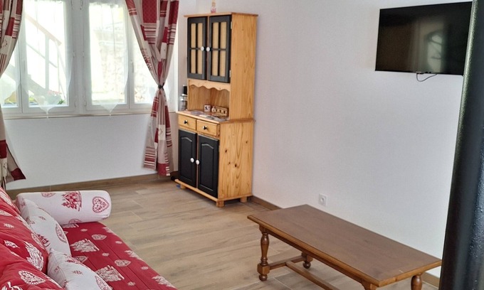 Sainte-Marie-aux-Mines Apartment | Beautiful 40 m2 ground floor with all amenities