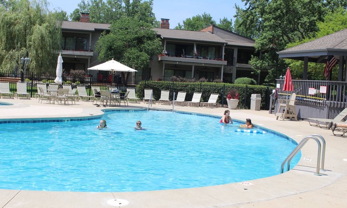 Fontana-on-Geneva Lake Condo | Beautifully updated. Abbey Villa-2 Bedroom in Fontana!