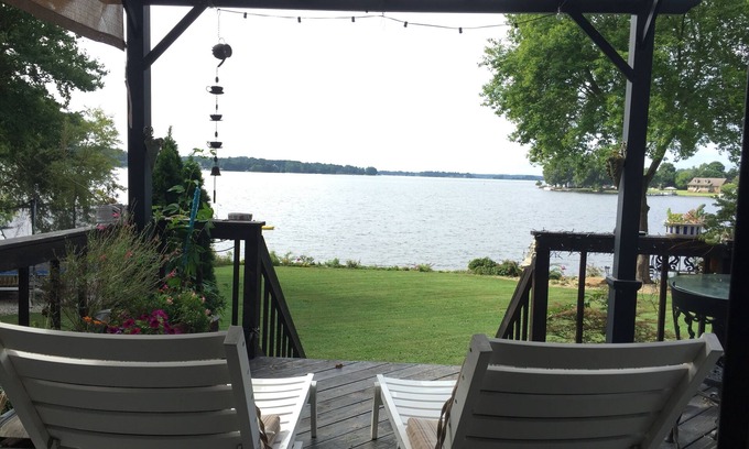 Terrell House | Beautiful Lake Home in Private Paradise