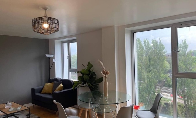 Cheetham Hill Apartment | Beautiful 1-Bed Apartment in Manchester city
