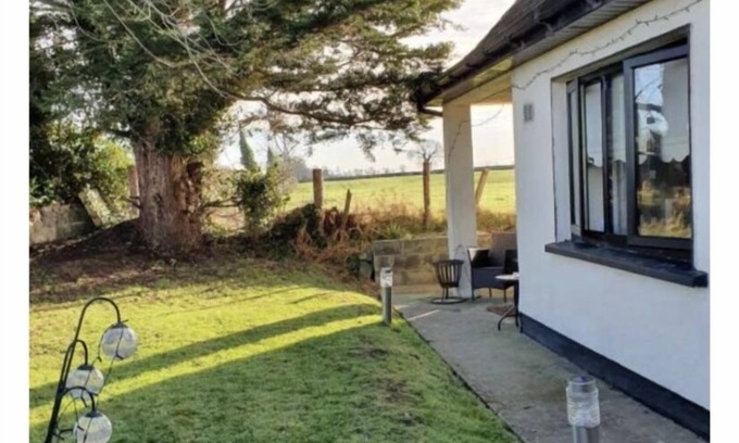 Athy Apartment | Beautiful 1-Bed Apartment in Kilkea