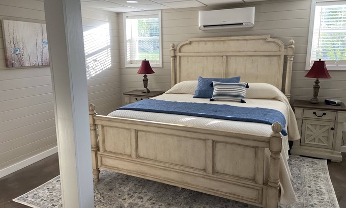 Valdese Apartment | Beautiful 1 Bedroom apartment, steps from peaceful Downtown Valdese