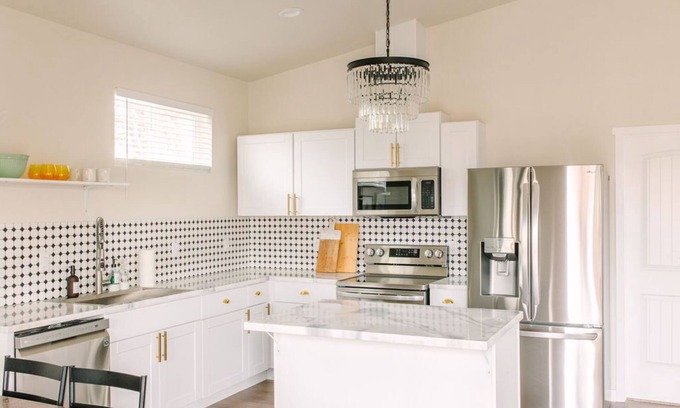 Highland House | Beautiful 1 Bedroom Home in Kennewick