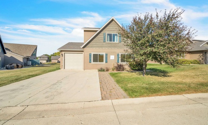 Arnolds Park Cabin | Beautiful 1500+ sq ft cabin with outdoor pool just steps off the patio