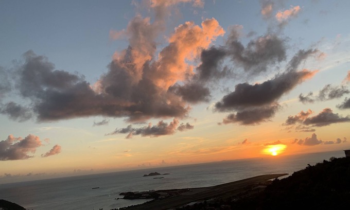 Estate Contant Apartment | Beautiful 1BR Apartment with amazing sunset