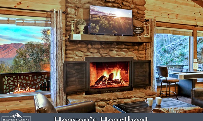 Chalet Village Cabin | BEAUTIFUL 2/2 Cabin! Open Living! Huge deck w/Fire Pit, Hot Tub, Dining & View!