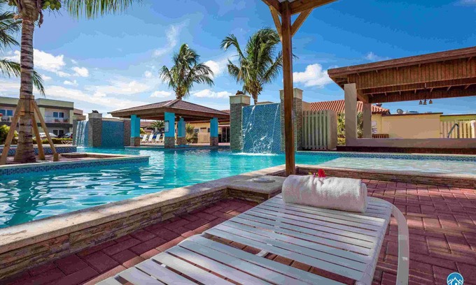 Oranjestad-West Condo | Beautiful 2 bdr 2 bath apt at the #1 Best Beach of the Carribbean: EAGLE BEACH!
