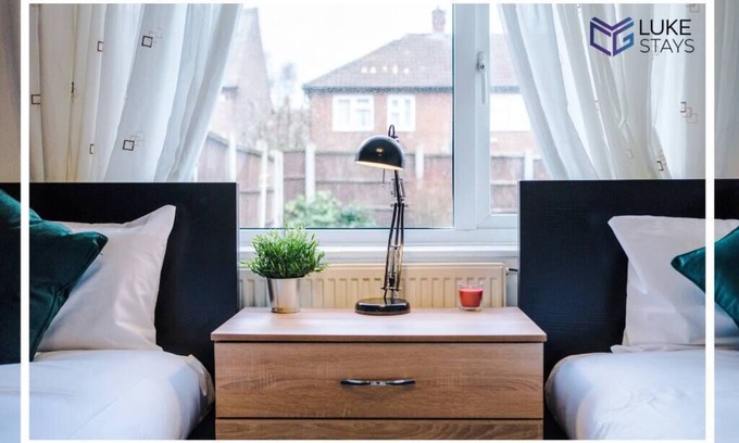 Bootle Apartment | ◑Beautiful 2 Bed House ◑Wifi ◑Garden ◑Parking◑