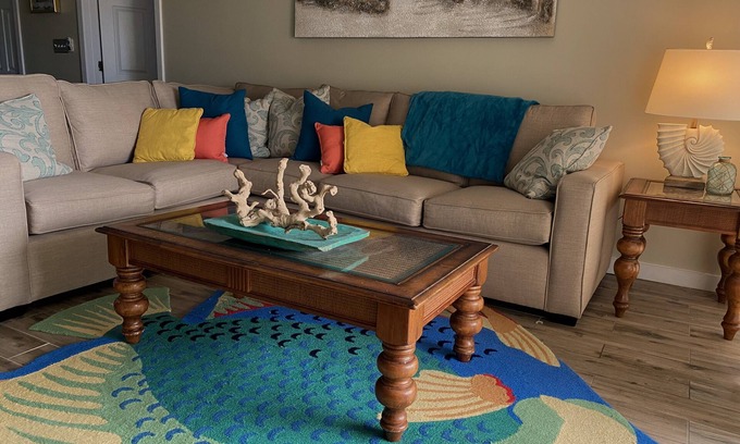 Miramar Beach Condo | Beautiful 2+ Bedroom in Maravilla. 3 Minute Walk to Beach. Pet Friendly