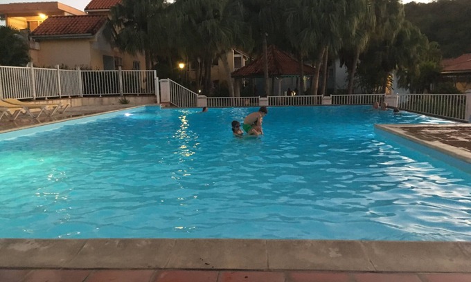 Sainte-Anne Apartment | Beautiful 2 bedroom/2 bathroom apartment in residence with pool and gardens