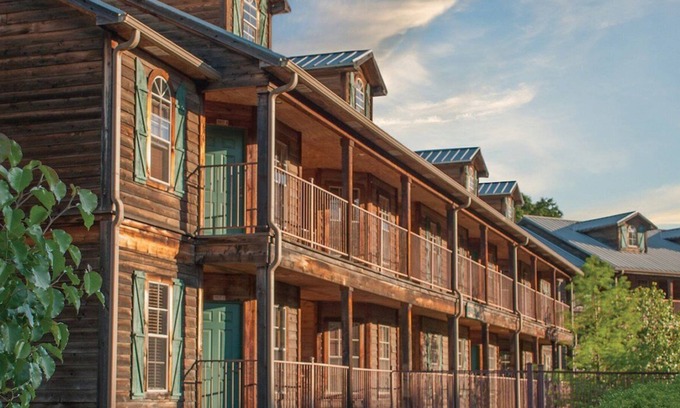 Flint Apartment | Beautiful 2 bedroom unit at resort, sleeps 6