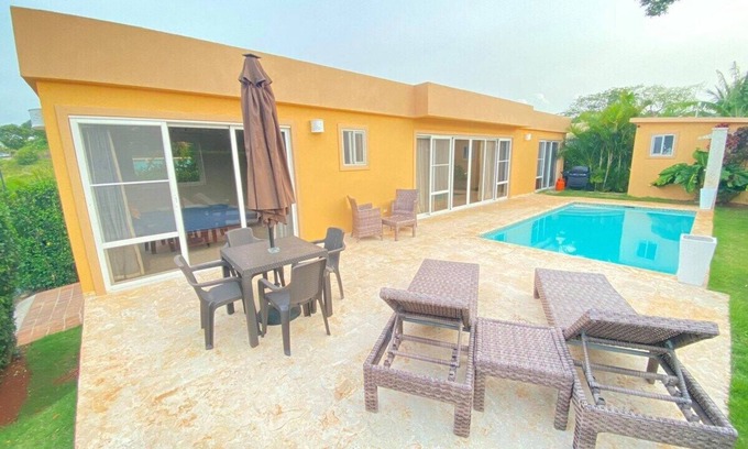 La Mulata Villa | Beautiful 2 bedroom Villa w/Pool - Weekend Special $97+ per day - Tax included