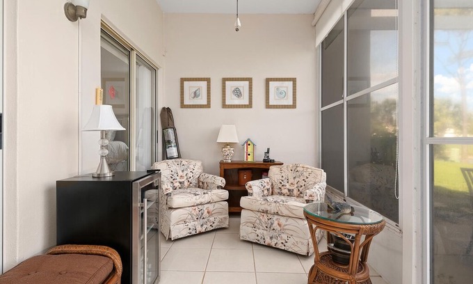 Plantation Apartment | Beautiful 2 BR/2 BA in Westchester Gardens of Plantation. Plantation 17