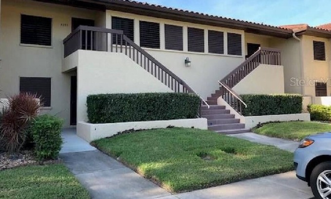 The Meadows Condo | Beautiful 2 Br. Condo (20814) by Houzlet
