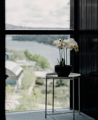 Belconnen Apartment | Beautiful 2 BR Lakeside View