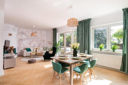 Wawer House | Beautiful 2-store 3-BR House with living room, garden, terrace, balcony & parking 30 minutes from Warsaw Centre