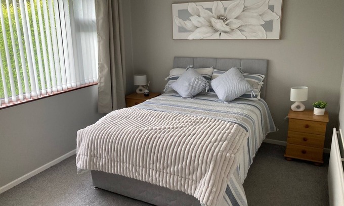 Bryansford House | Beautiful 3 bed bungalow nestled at the foot of the Mourne Mountains