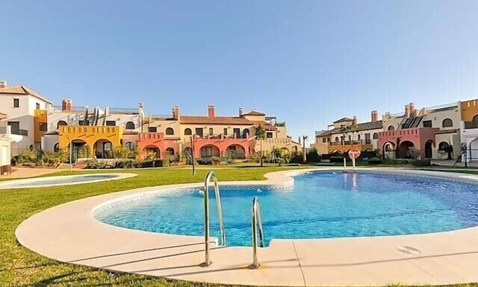 Costa Esuri House | Beautiful 3 bed townhouse in Andalucia ideal for families, golf. Shared Pool.