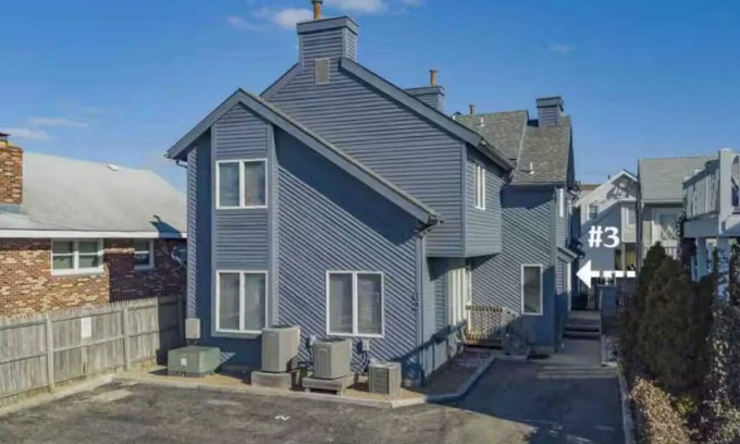 Seaside Heights House | Beautiful 3 bedroom house steps from the beach and boardwalk in Seaside