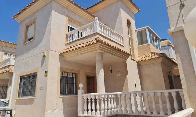 Orihuela Costa House | Beautiful 3-bedroom home in Playa Flamenca, Alicante. Spain.