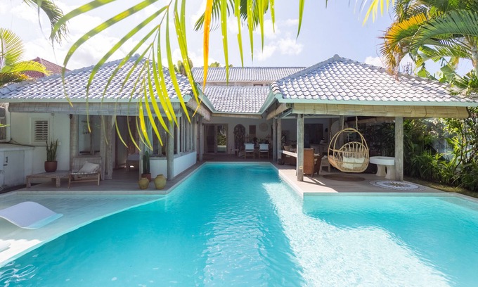 Drupadi Villa | Beautiful 3 Bedroom Villa in the heart of Seminyak
