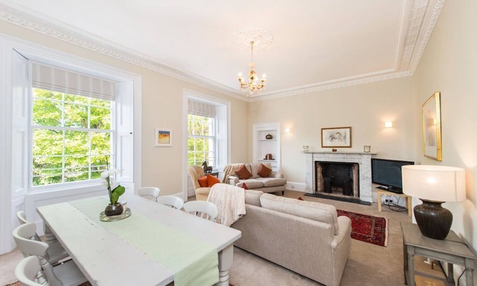 St. Andrews Apartment | Beautiful 3 bedroomed apartment in central St Andrews