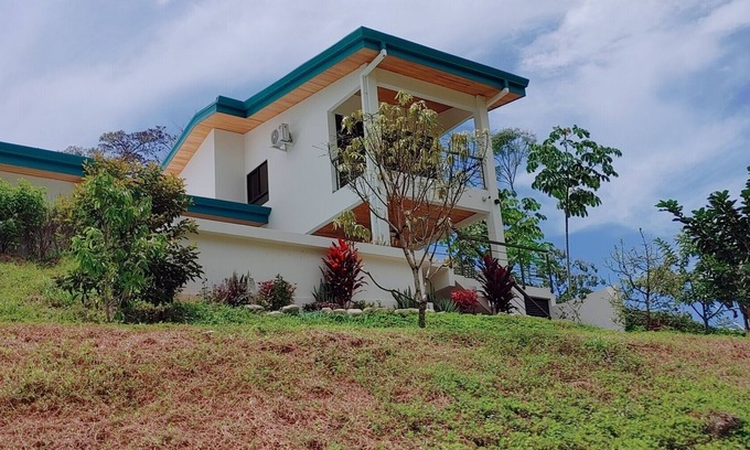 Acoyapa House | Beautiful 3B/2.5B New House with private pool surrounded by Jungle & Mountains