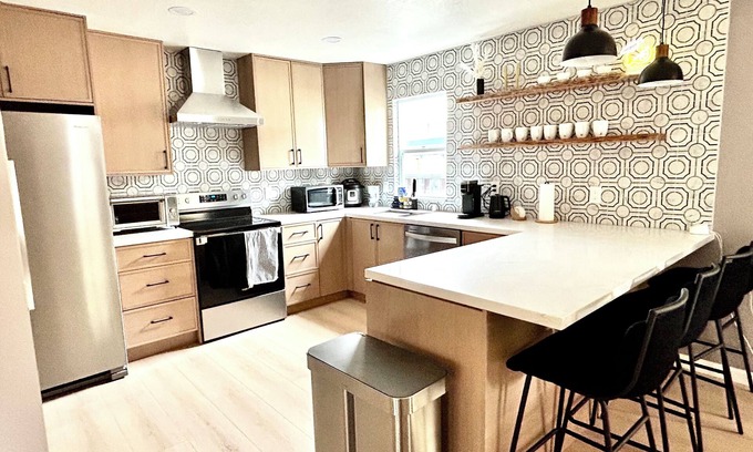 Albany House | Beautiful 3BR GEM in Albany/Berkeley