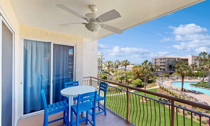 Rosemary Beach Condo | Beautiful 3rd-floor villa with hot tub, tennis, pickleball & balcony with views