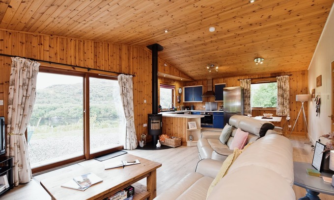 Crianlarich Ski Chalet | Beautiful 5 star, 2 bedroom, 2 bathroom chalet with stunning views and wood burning stove