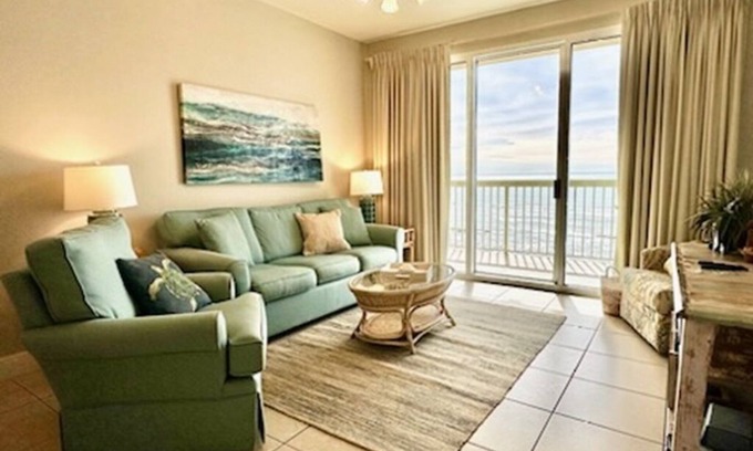 Miramar Beach Condo | Beautiful 6th Floor New LR furniture, 2BR/2BACondo- 2 King BR, 2 BA , BUNK ROOM!