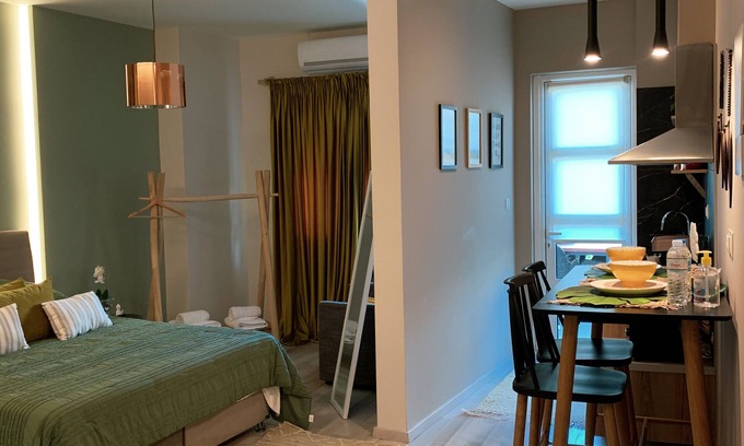 Zavlani Apartment | Beautiful and Cosy Apartment in Patras, Greece