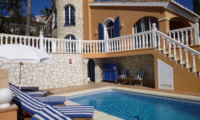 Mijas House | Beautiful Andalusian villa with amazing sea views and private swimming pool