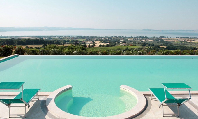 San Lorenzo Nuovo Apartment | Beautiful apartment for 4 people with WIFI, pool, A/C, TV, patio and parking