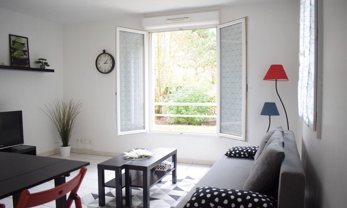 Corbeil-Essonnes Apartment | * BEAUTIFUL APARTMENT IN QUIET AREA *