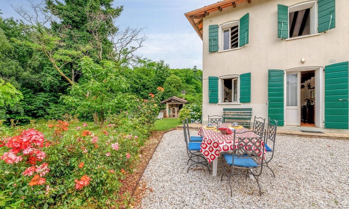 Venegazzu Apartment | Beautiful apartment in Montebelluna TV