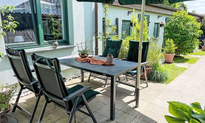 Gingst Apartment | Beautiful apartment for 4 guests with WIFI, TV and terrace