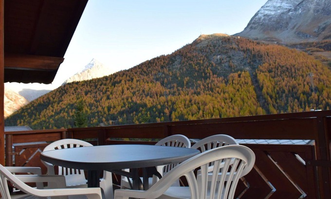 Saas-Fee Apartment | Beautiful apartment for 8 guests with WIFI