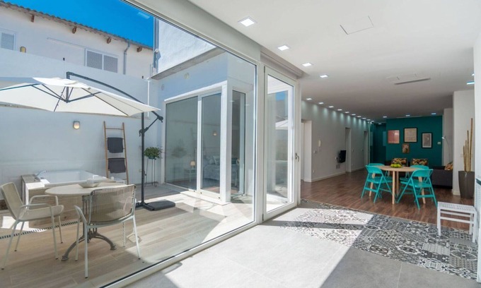 Sa Pobla Apartment | Beautiful apartment for 2 guests with WIFI, A/C, TV and patio