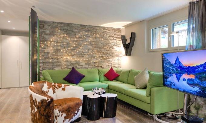 Zermatt Apartment | Beautiful apartment for 8 people with WIFI, TV and terrace