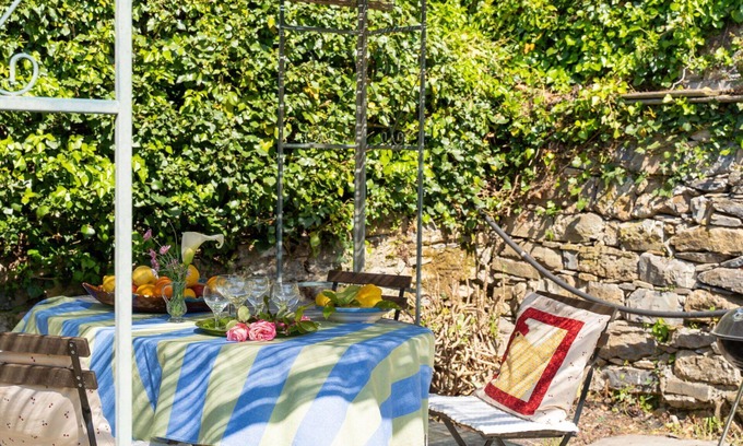 Prela Apartment | Beautiful apartment for 9 people with TV, patio and pets allowed
